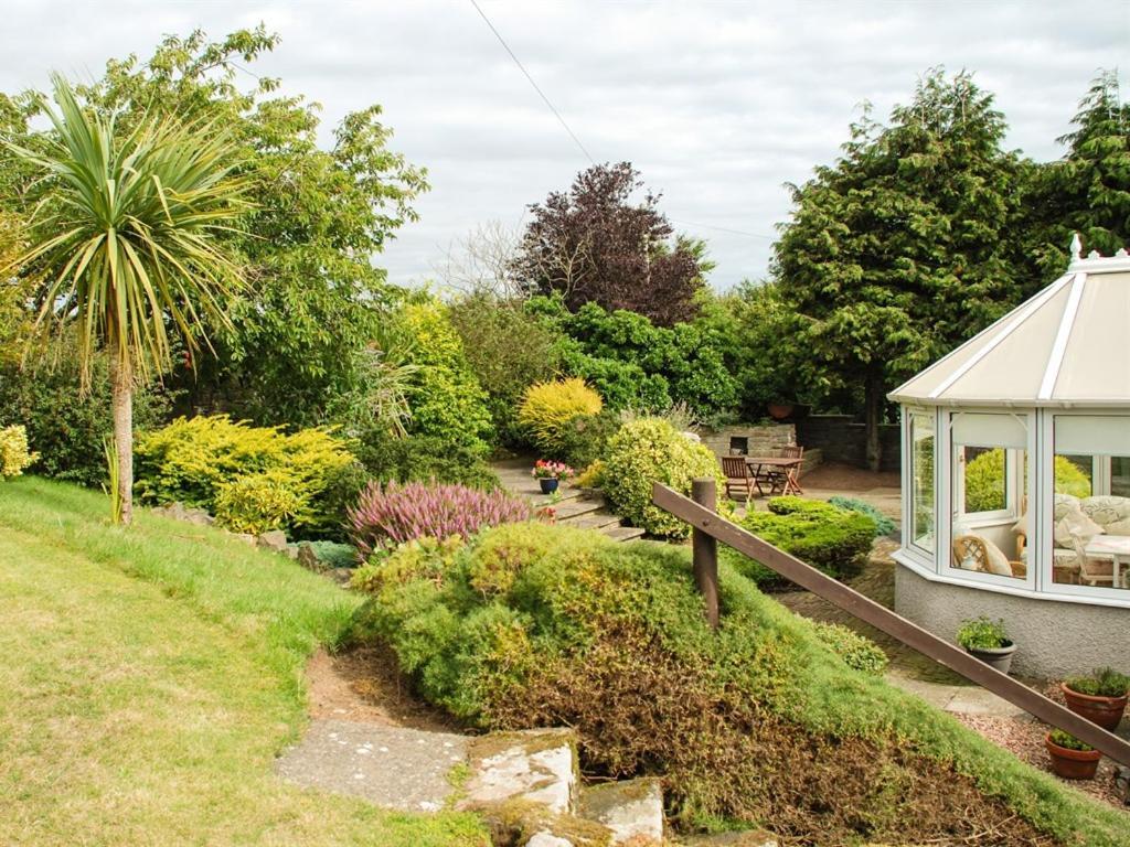 Vicarsford Lodge Guest House Leuchars Exterior photo