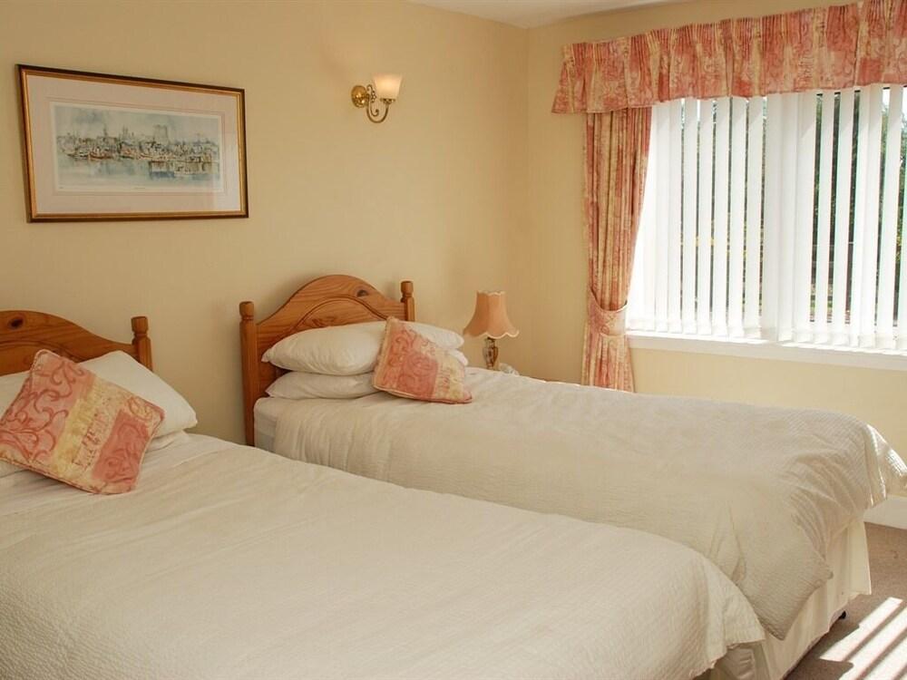 Vicarsford Lodge Guest House Leuchars Exterior photo